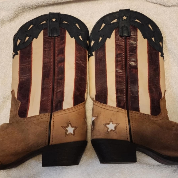Laredo Red White and Blue Boots - Picture 2 of 5